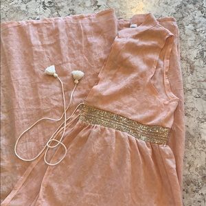 Floorlength sleeveless cover
